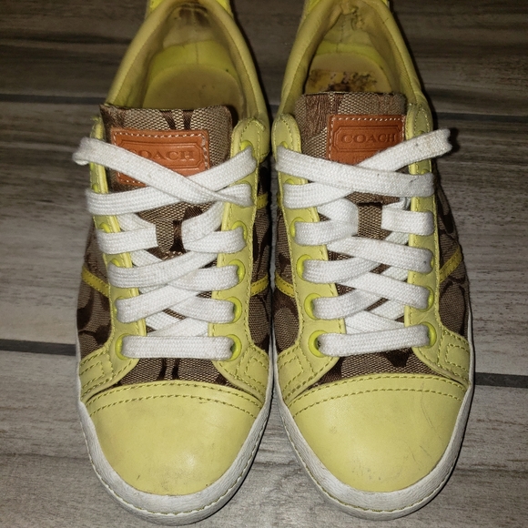 Coach lime green tennis shoes - Picture 2 of 7